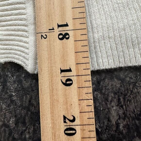 G. H. Bass & Co Women’s Knit Cardigan Sweater Size Medium 100% Cotton Preppy - Picture 10 of 11